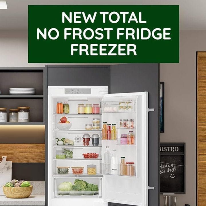 Ariston 277 Liters Built-In Refrigerator / Freezer Combination Frost Free