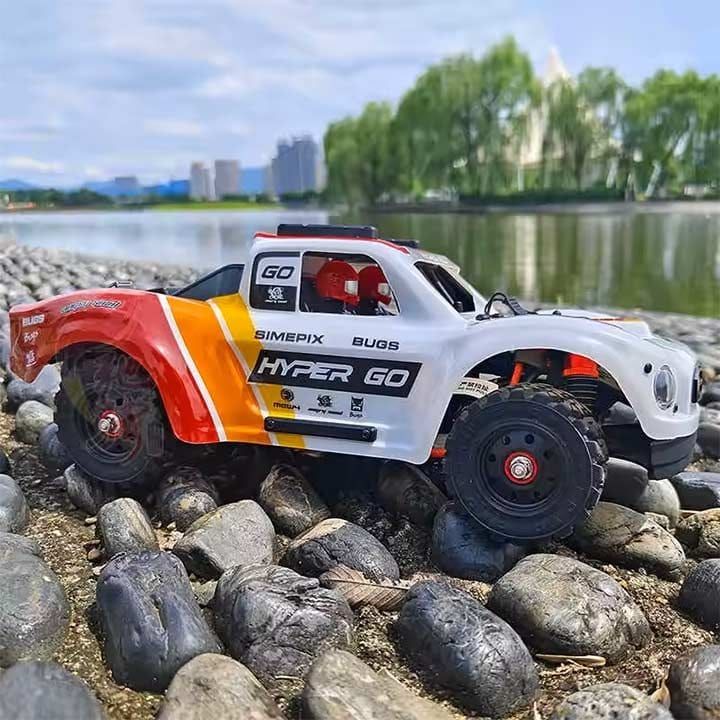 MJX 1/12 2.4G 4WD Ford Bronco R Licensed Brushless RC Truck White-Red | H12P