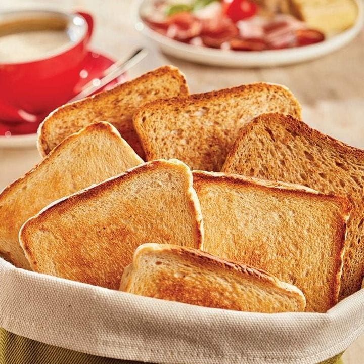 محمصة خبز بلاك+ديكر شريحتين بلمس بارد 750W، تحكم إلكتروني بدرجة التحميص، درج فتات قابل للإزالة - أبيض - ET125-B5