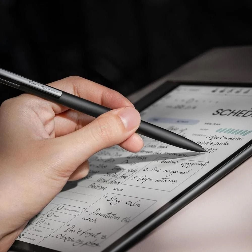 جهاز بوكس نوت إير 5 سي اللوحي بشاشة ملونة 10.3 بوصة بتقنية الحبر الإلكتروني باللون الأسود + مسجل الصوت موبفوي تيك نوت بتقنية الذكاء الاصطناعي + سماعات أذن لاسلكية أبل إيربودز 4 باللون الأبيض (603001000017584 + 603001000011049 + 603001000002079)